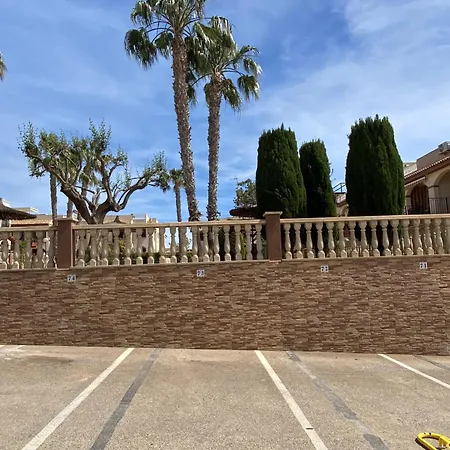 Casa Amigos With Private Garden And Poolview Apartment