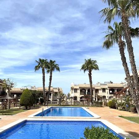 Casa Amigos With Private Garden And Poolview *